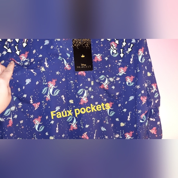 New 3x Disney The Little Mermaid Harper Blouse  Georgette Ariel & Flounder Navy - Picture 3 of 13